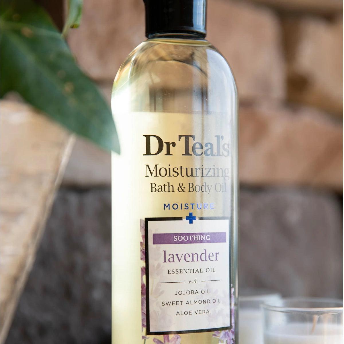 Dr Teal's Soothing Lavender Moisturizing Bath & Body Oil with Jojoba Oil, Sweet Almond Oil and Aloe Vera 260ml