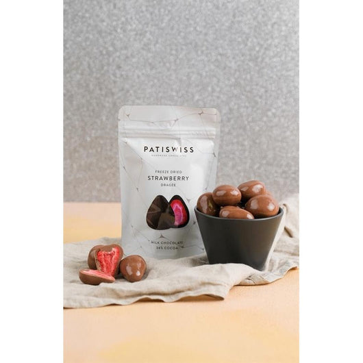 Patiswiss Freeze Dried Strawberry Covered with Milk Chocolate 80g