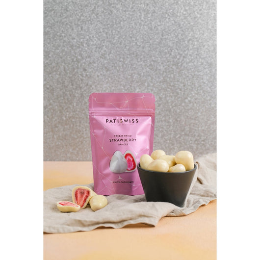 Patiswiss Freeze Dried Strawberry Covered with White Chocolate 80g